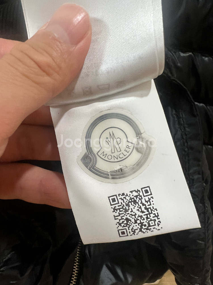 몽클레어 여성니트패딩 M (새상품급)--2