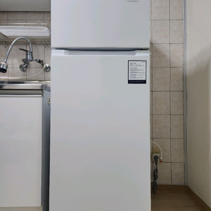 캐리어 클라윈드 207L 2도어 소형 냉장고 KRDT207WEI1