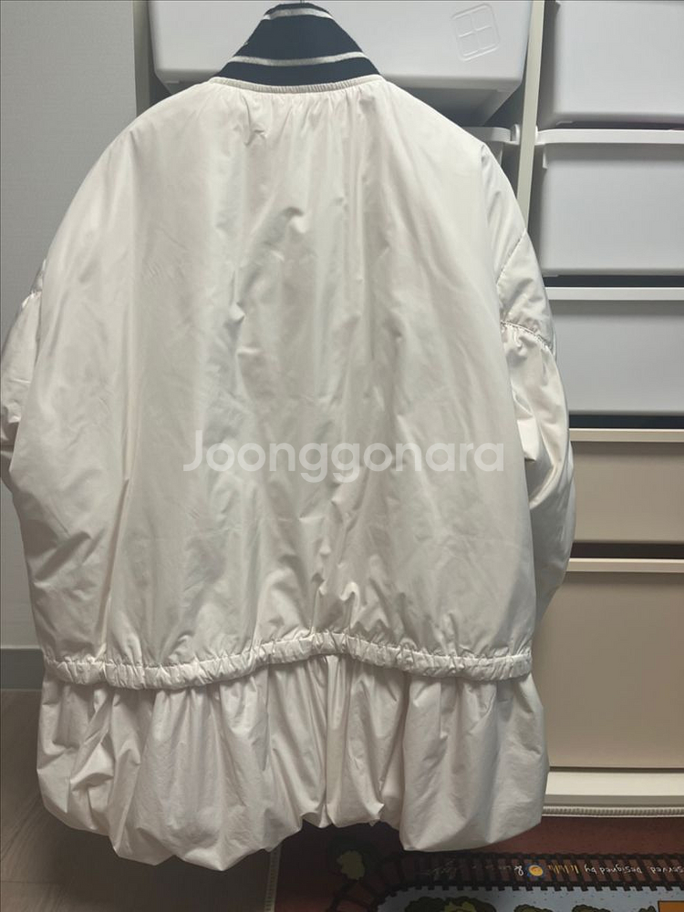 럭키슈에뜨 패딩 점퍼--6