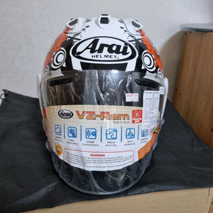 아라이 VZ램 블라썸 헬멧 M사이즈