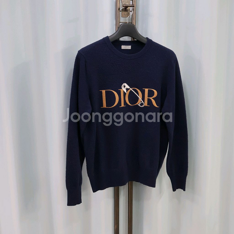 디올 x 주디 블레임 네이비 클립 로고 니트 L/100--2
