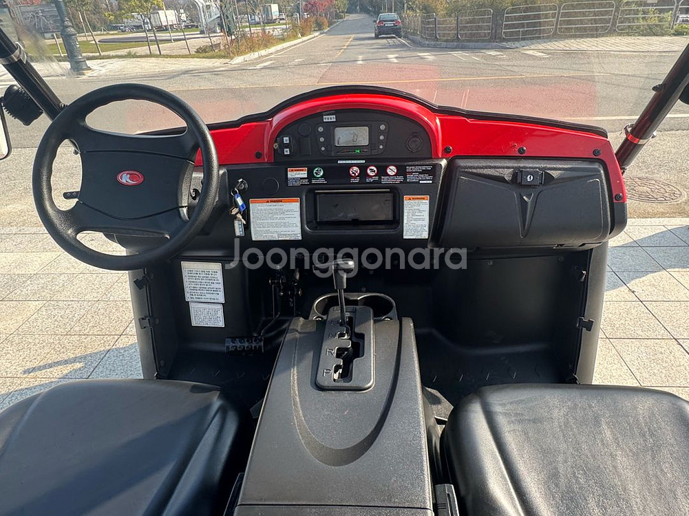 2022년식 킴코UXV700 사륜오토바이 사륜바이크 ATV 사바리 중고 판매합니디--6