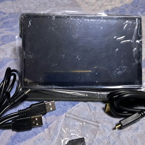 7인치 포터블 터치 디스플레이