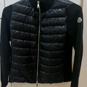 몽클레어 여성니트패딩 M (새상품급)