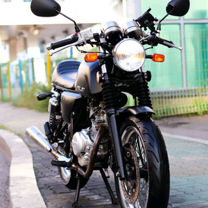 그리폰125 이탈젯 2018년식 멧블랙 오토바이 판매합니다