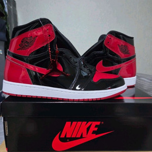 조던1 레트로 하이 OG 페이턴트 브레드 295사이즈