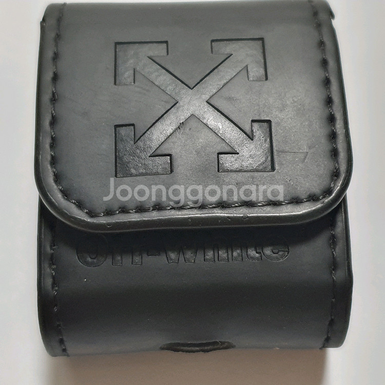 에어팟1세대 본체 오프화이트케이스(컨디션좋음)--0