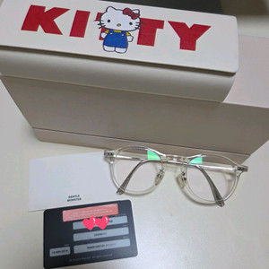 젠틀몬스터 COZMO-C1 안경