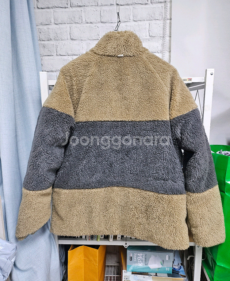 파타고니아 사일런트 다운패딩 105 리버서블 양면패딩 XD33--5