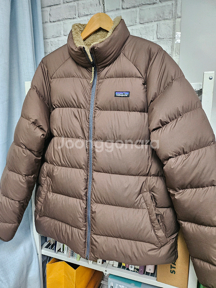 파타고니아 사일런트 다운패딩 105 리버서블 양면패딩 XD33--3