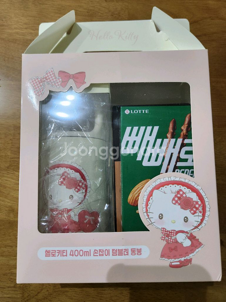 [새제품/미개봉] 세븐일레븐 빼빼로데이 로리타 헬로키티 손잡이 텀블러 한정판--0