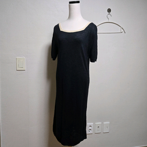 아페쎄 실크 니트 원피스