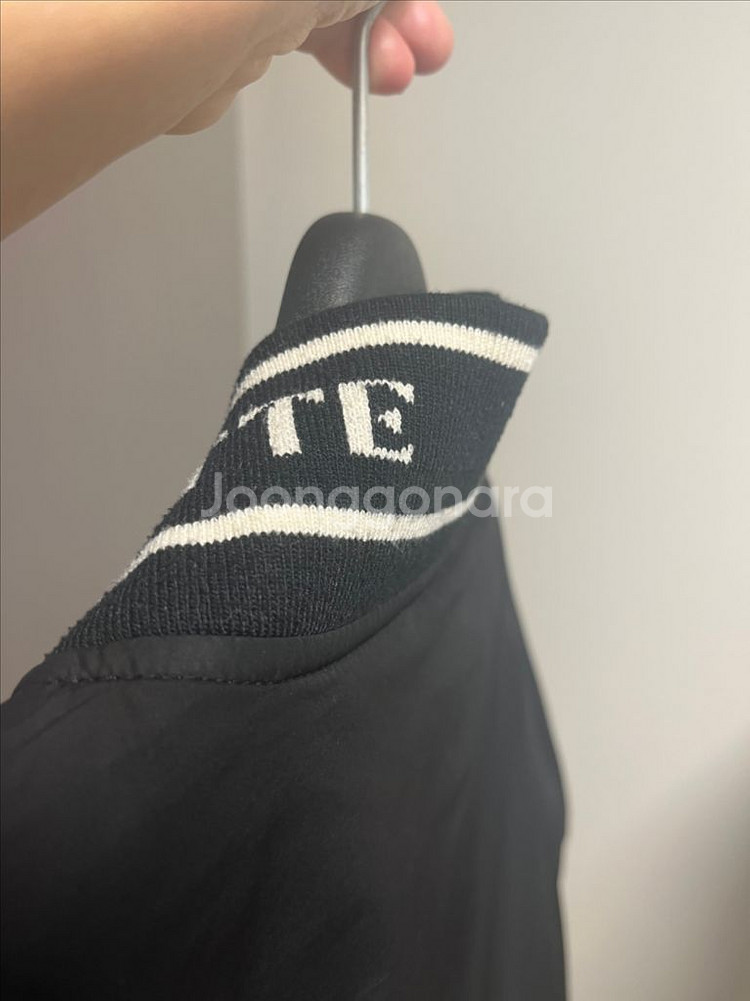 럭키슈에뜨 패딩 점퍼 36사이즈--2