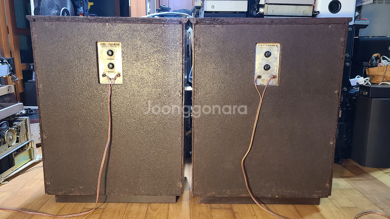 THE FISHER XP-10 SPEAKER--7