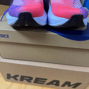 아식스 메가블라스트265