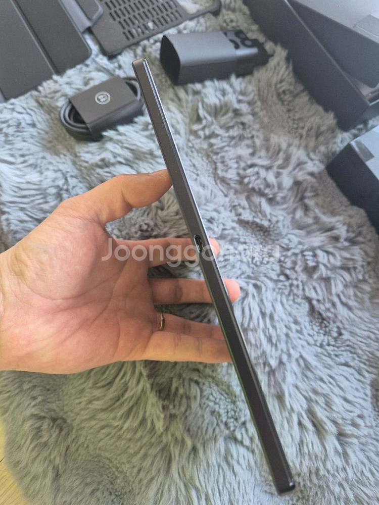 레노버 리전 Y700 3세대 한국정발 램16GB 용량512GB 풀박스--1