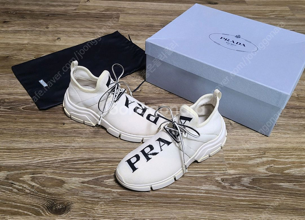 프라다 니트 스니커즈 225 운동화신발키높이나이키구찌루이비통발렌시아가오버솔라이톤마르지엘라아디다스아식스덩크조던로우디올--0