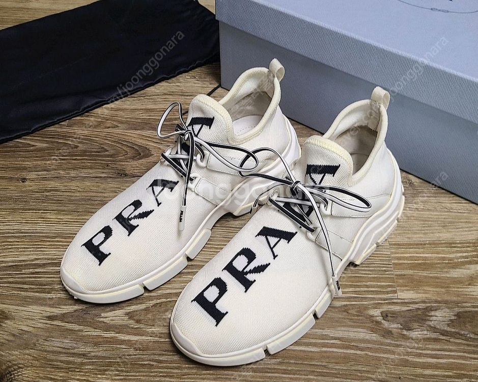 프라다 니트 스니커즈 225 운동화신발키높이나이키구찌루이비통발렌시아가오버솔라이톤마르지엘라아디다스아식스덩크조던로우디올--2