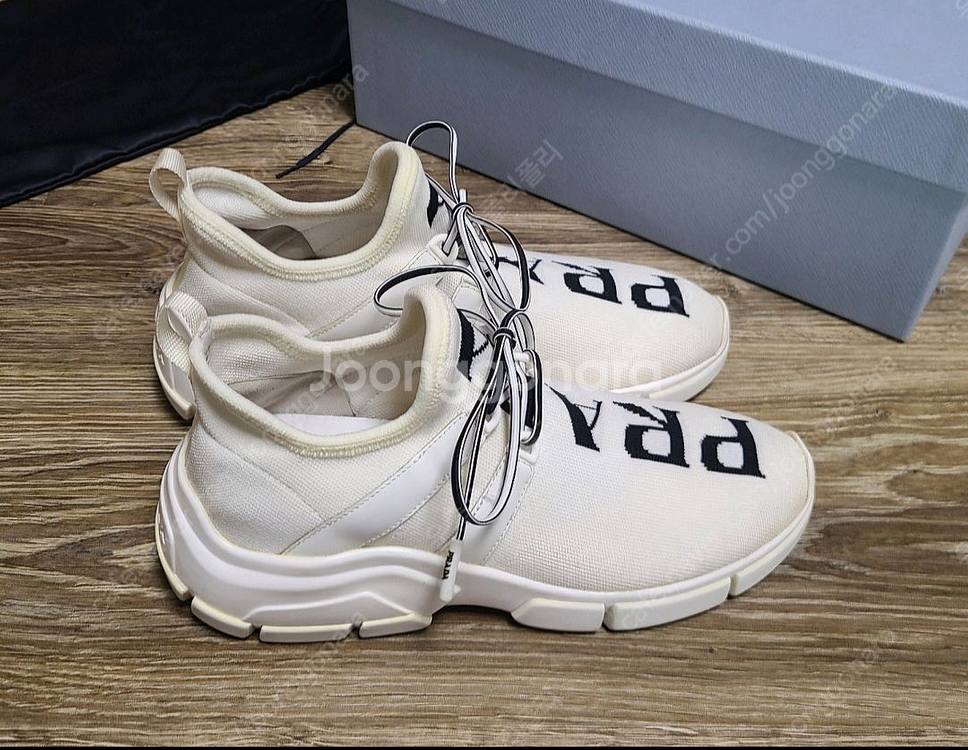 프라다 니트 스니커즈 225 운동화신발키높이나이키구찌루이비통발렌시아가오버솔라이톤마르지엘라아디다스아식스덩크조던로우디올--5