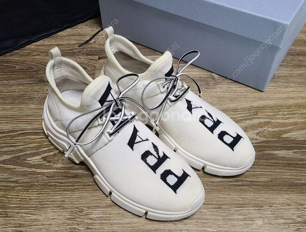 프라다 니트 스니커즈 225 운동화신발키높이나이키구찌루이비통발렌시아가오버솔라이톤마르지엘라아디다스아식스덩크조던로우디올--3