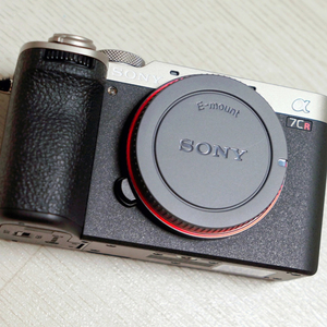 소니 A7CR + 렌즈 + 추가 삼각대 그립 메모리카드 구성품 a7c2 보다 고급 카메라 풀세트