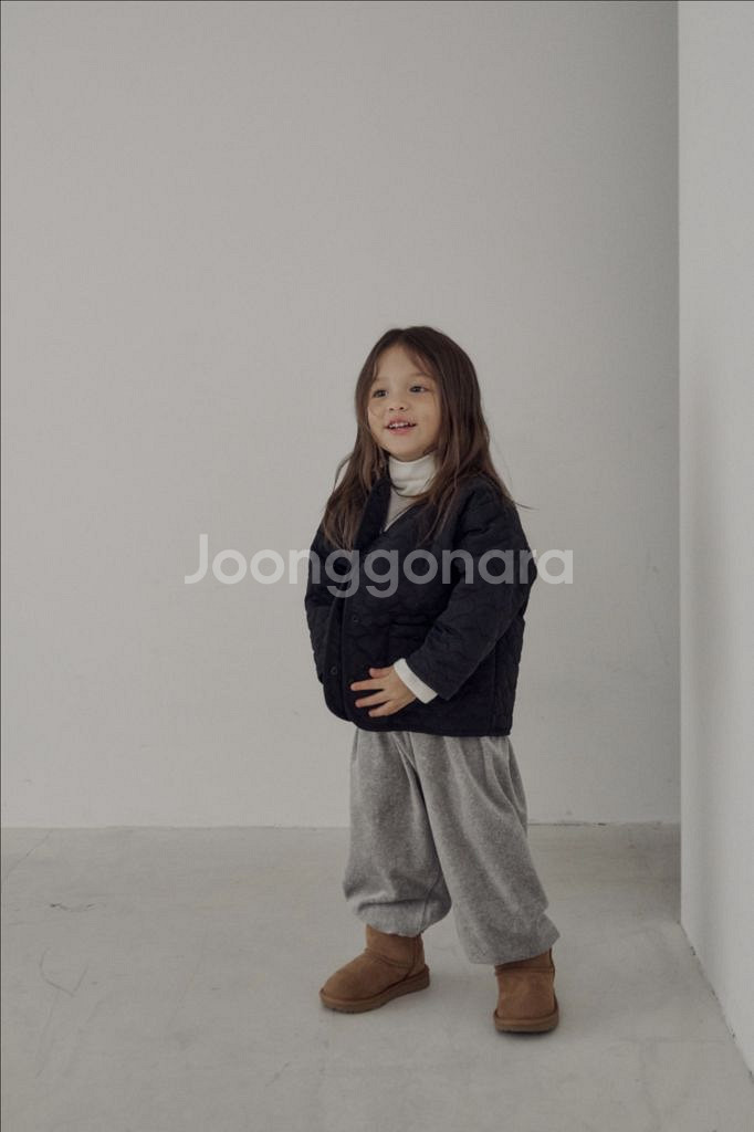 크림브륄레 벨로아 조거 m 구해요!!(플미 O)--0