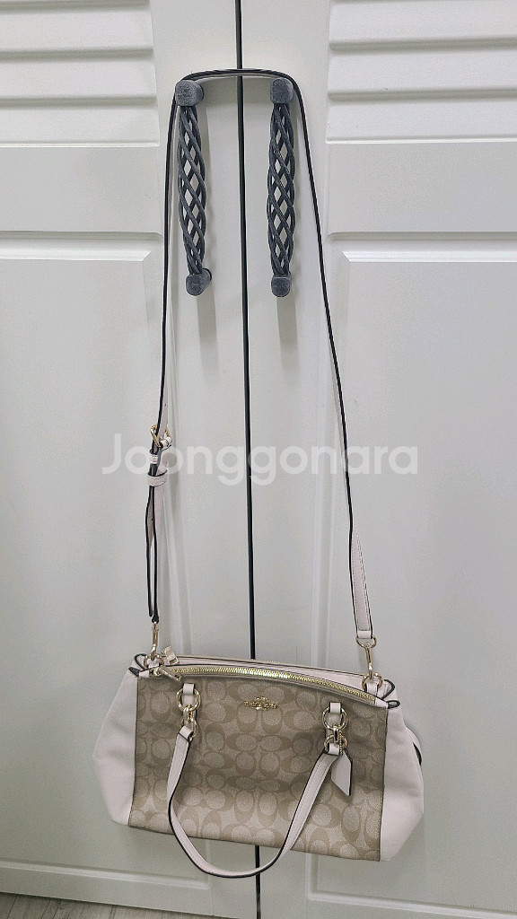 코치 시그니처 토트백 겸 크로스백--4