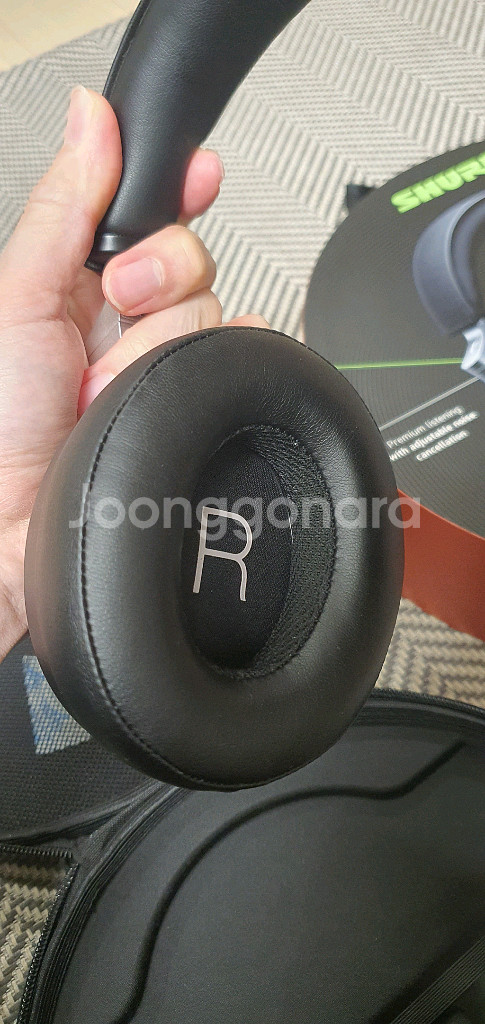 SHURE AONIC50 무선헤드폰 판매합니다.--5