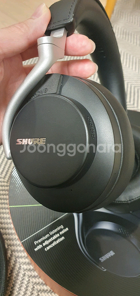 SHURE AONIC50 무선헤드폰 판매합니다.--3