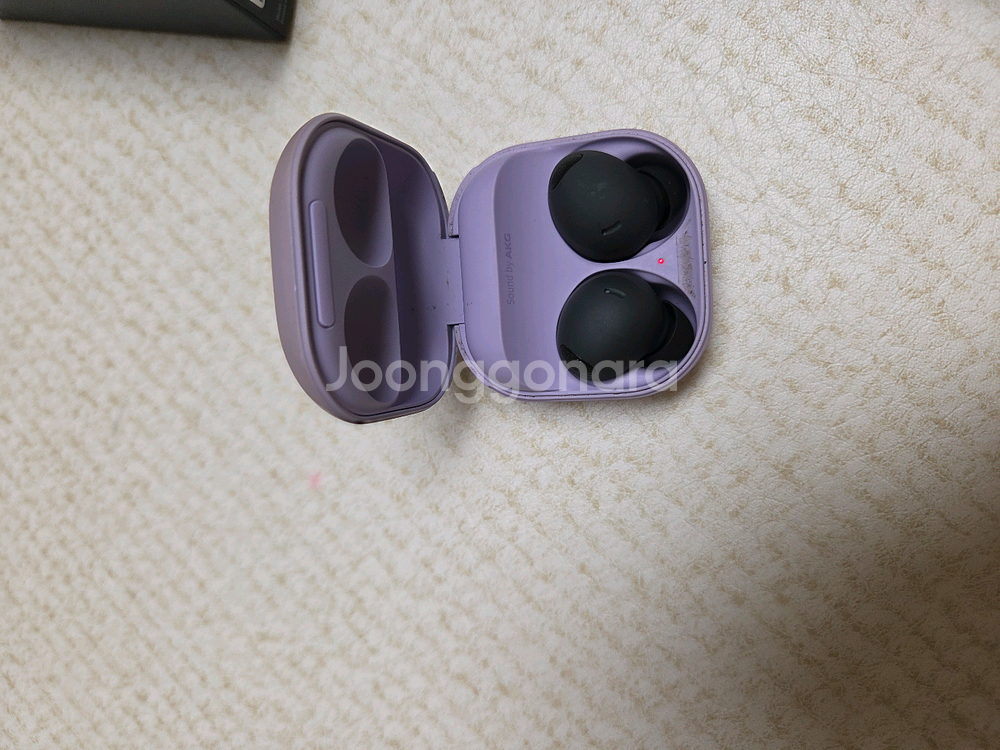 갤럭시 버즈2 프로 블랙(케이스는 라벤더) 65000원--1