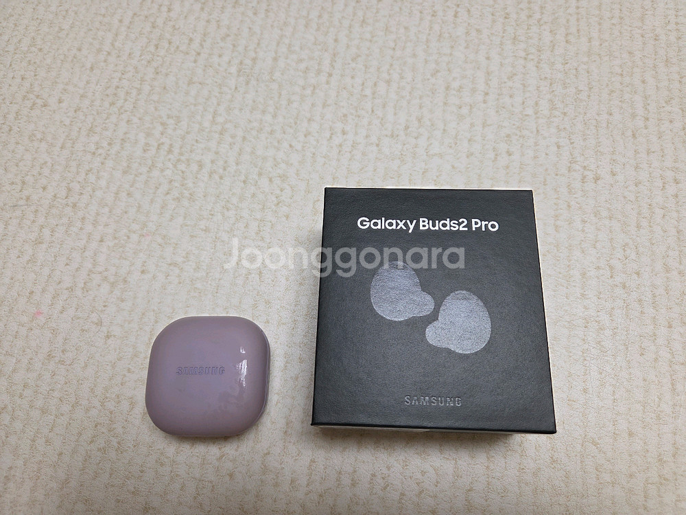 갤럭시 버즈2 프로 블랙(케이스는 라벤더) 65000원--0