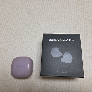 갤럭시 버즈2 프로 블랙(케이스는 라벤더) 65000원