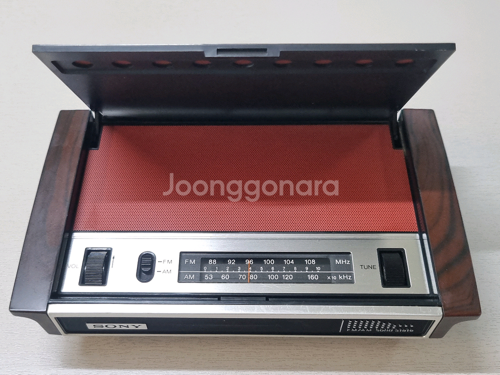 소니 TFM-1859 테이블 라디오--1