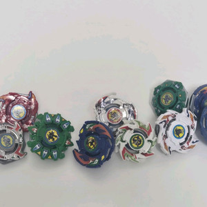 탑블레이드 팽이 판매합니다.