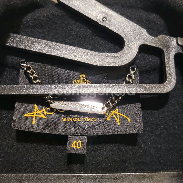 비비안웨스트우드 울 벨티드 코트 40--4