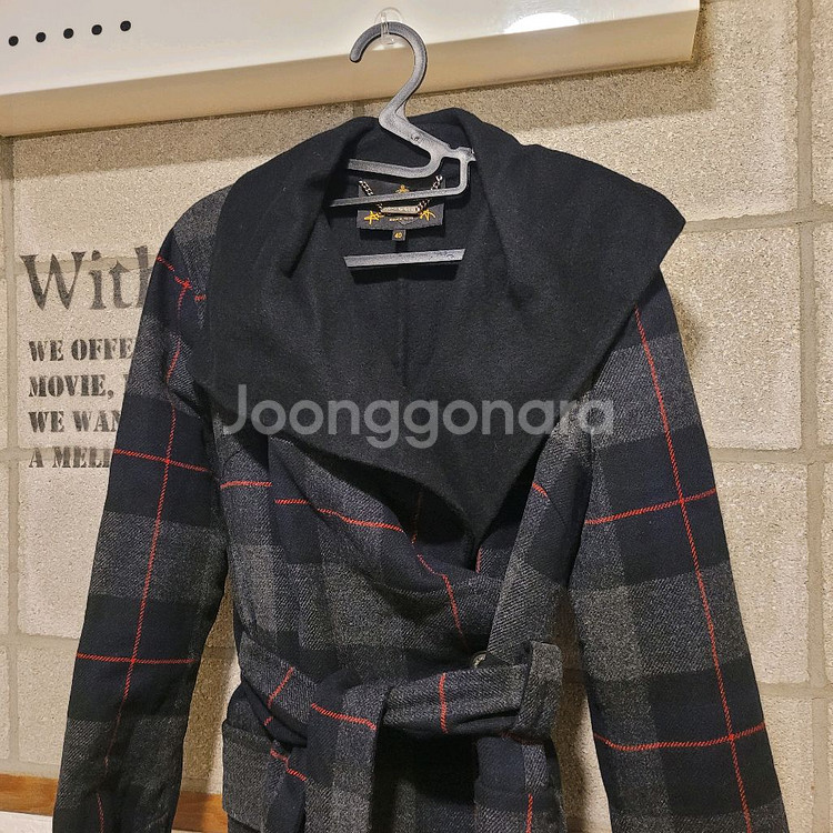 비비안웨스트우드 울 벨티드 코트 40--2