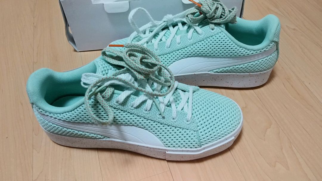 푸마셀렉트 스니커즈 민트색 250새상품팝니다