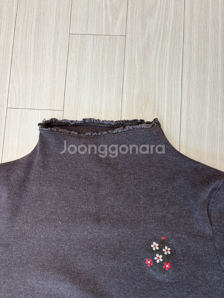 [상태 좋음] 여성 반폴라 긴팔티 Free사이즈--8