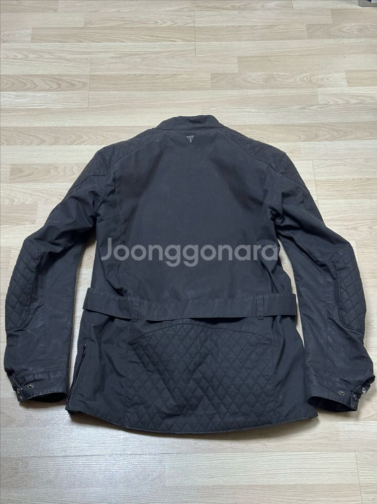 트라이엄프 x 바버 콜라보 바이크 자켓--1