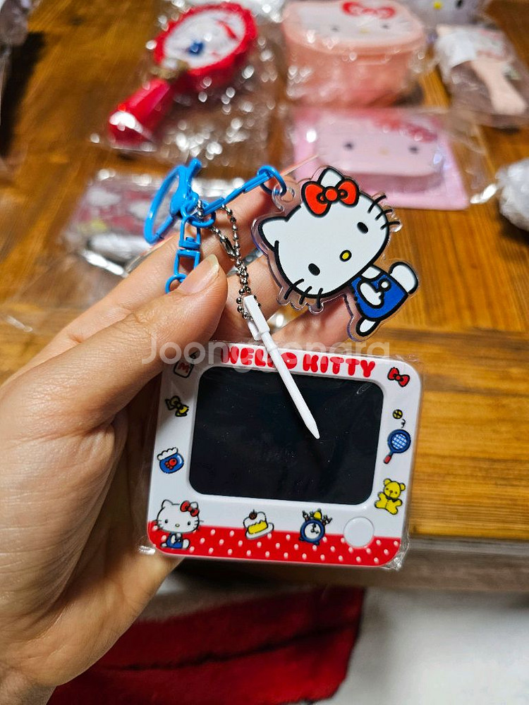 새상품) 헬로키티 시나모롤 캐릭터 산리오 상품 빗 브러쉬 거울 계산기등--9