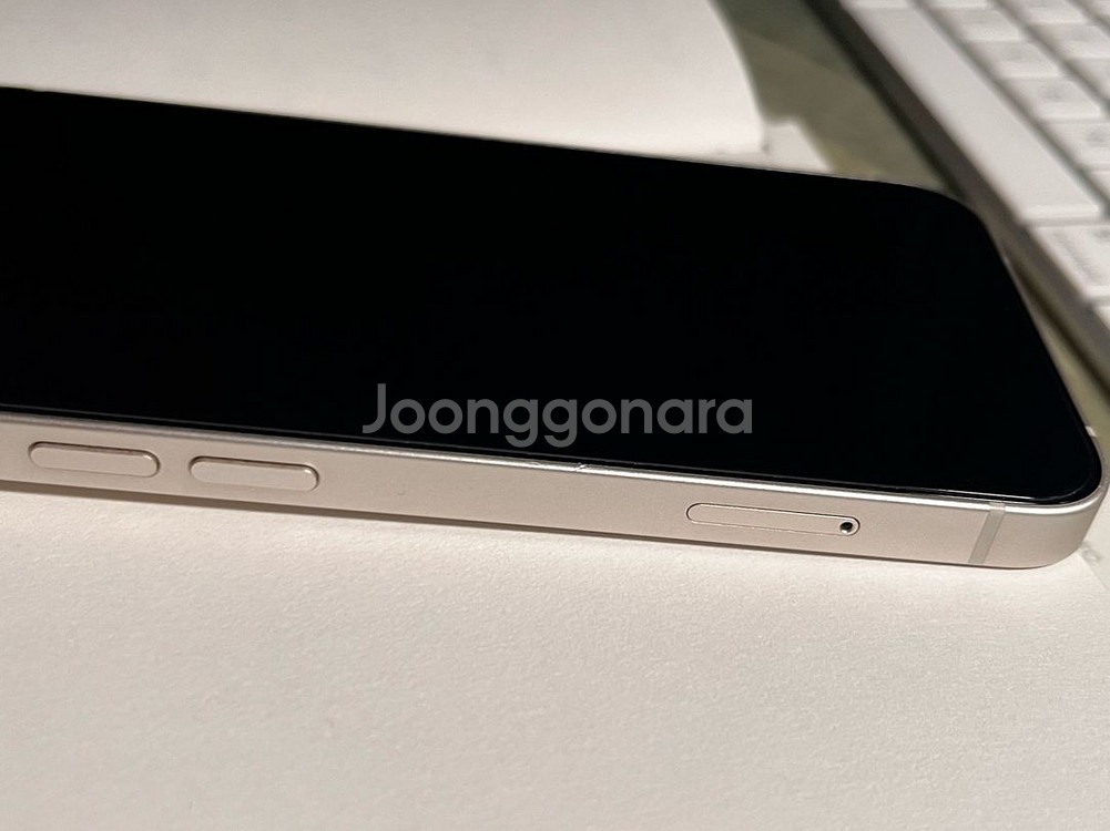 아이폰 13 미니 256gb 스타라이트 카메라 무음--2