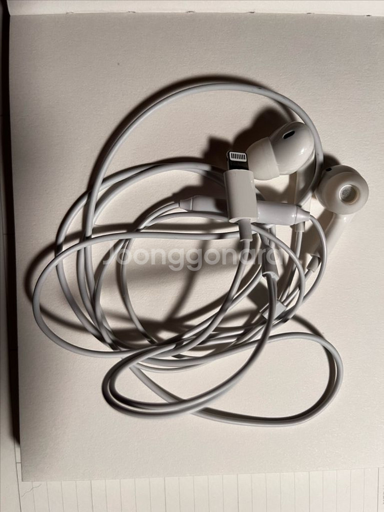 아이폰 13 미니 256gb 스타라이트 카메라 무음--9