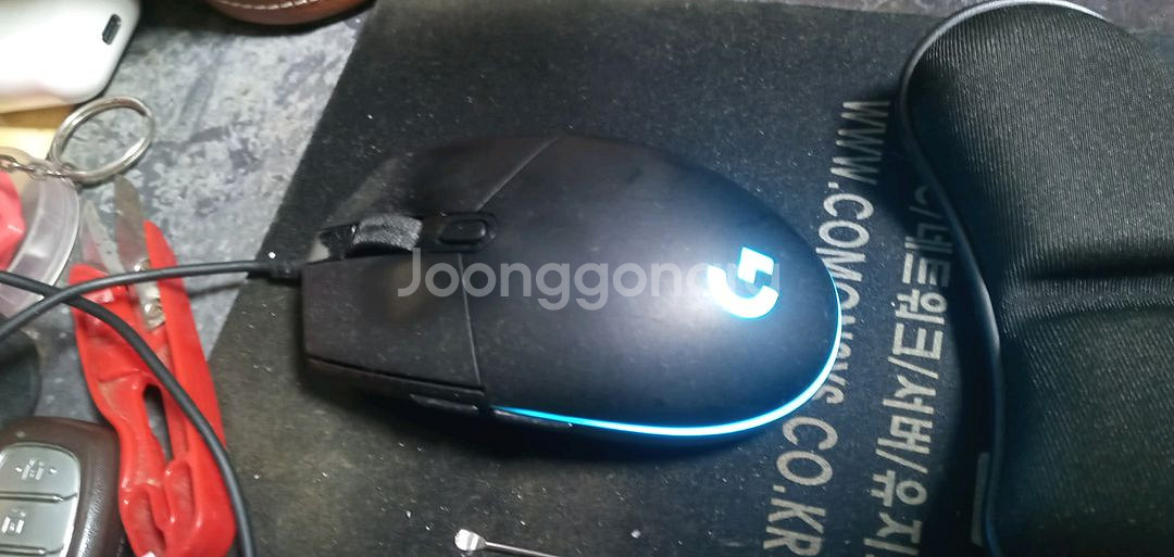 핑크 컬러 기계식 키보드--5