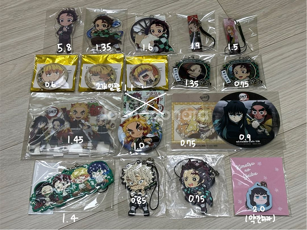 귀멸의칼날 기유 탄지로 젠이츠 렌고쿠 우즈이 무이치로 미츠리 사네미 루이 아크릴 뱃지--0