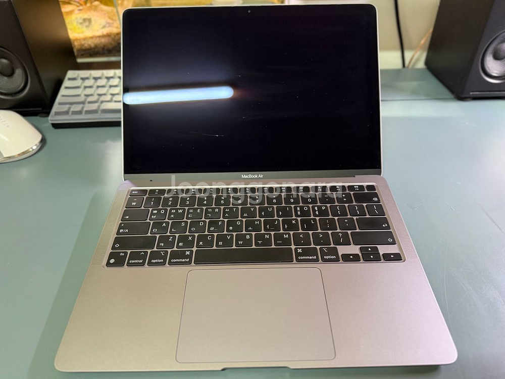 맥북 에어 M1 13인치 8GB/256GB--0