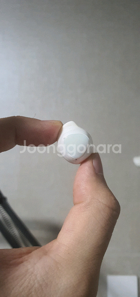 버즈 플러스 화이트 왼쪽,오른쪽 유닛 판매합니다--0