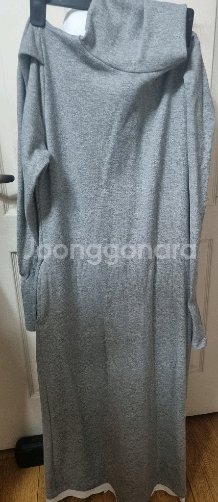 줄로그 오레코 니트 폴라 원피스--2