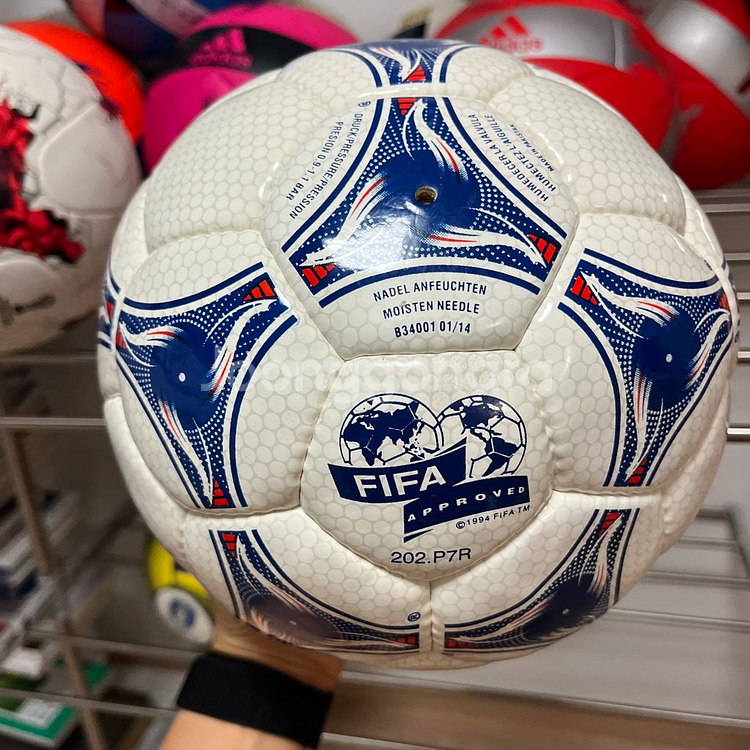 아디다스 1998 월드컵 공인구--1