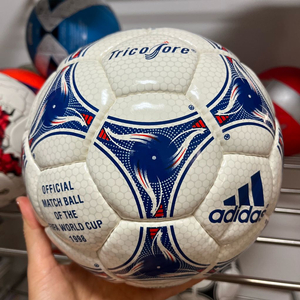 아디다스 1998 월드컵 공인구