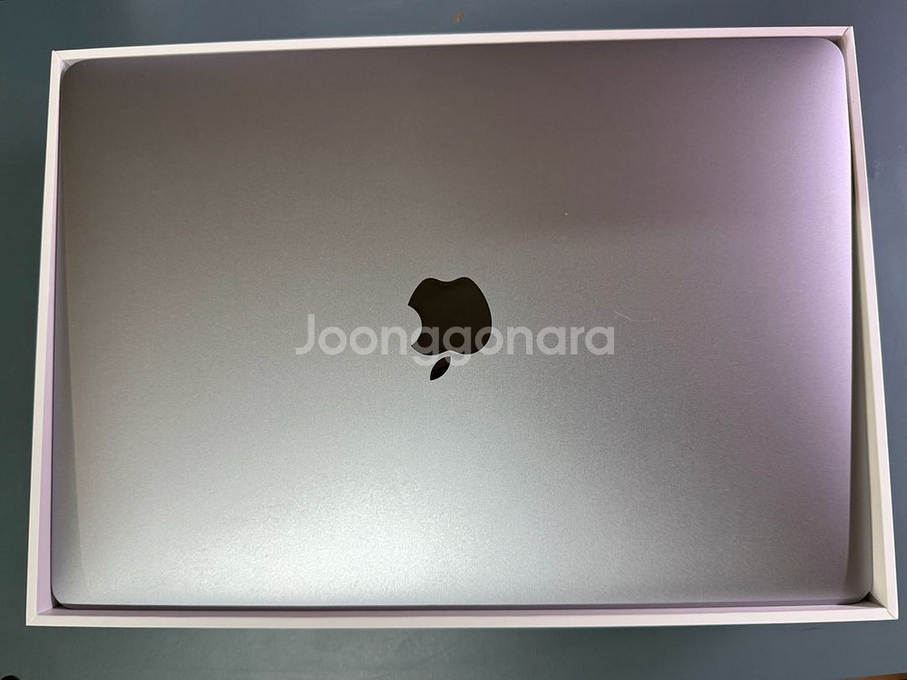 맥북 에어 M1 13인치 8GB/256GB--7